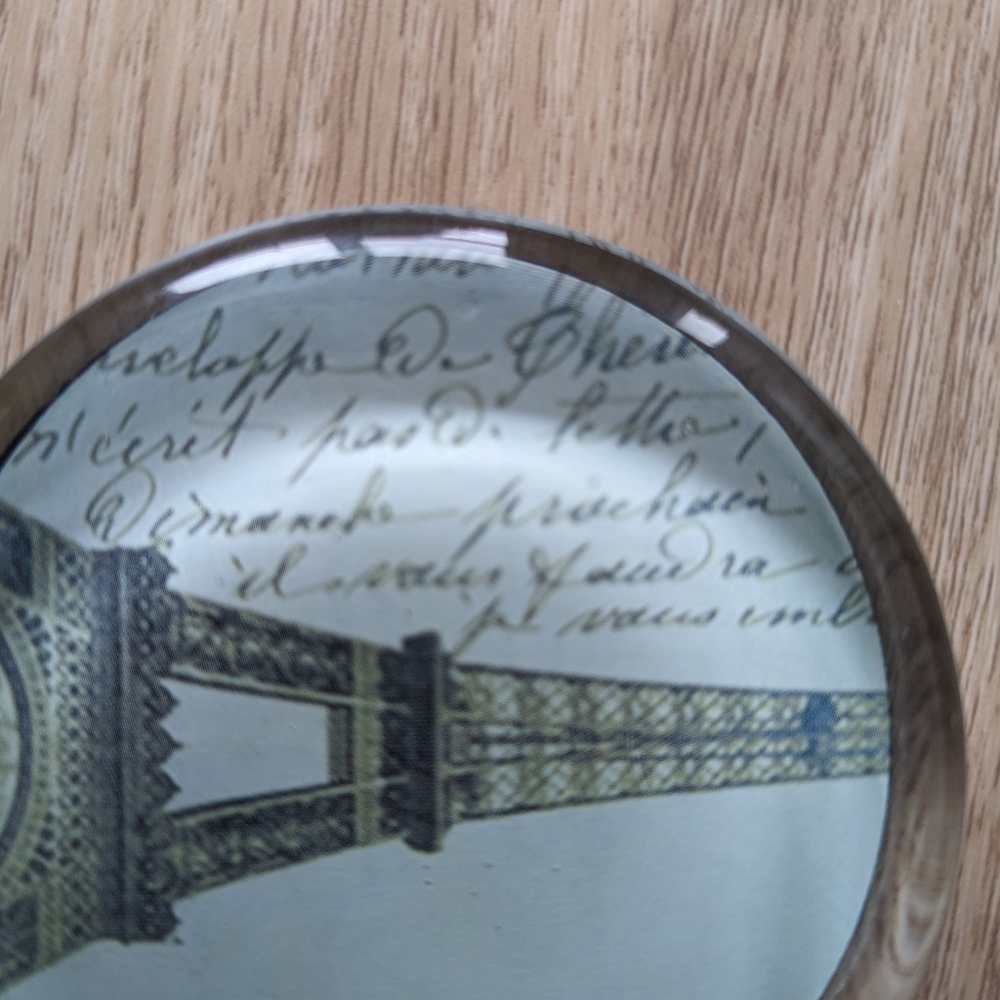 Paper Weight - Picture 5 of 5